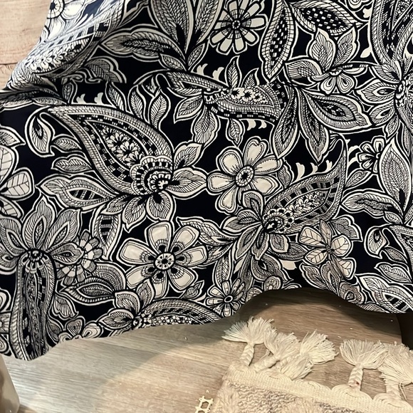 Talbots Maxi Skirt NWT Etched Paisley Jersey Fabric Flowy Pull-On Size 1X - Picture 5 of 10